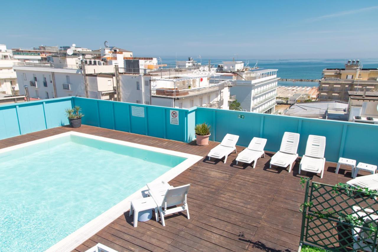 Hotel Elite Cattolica Bagian luar foto