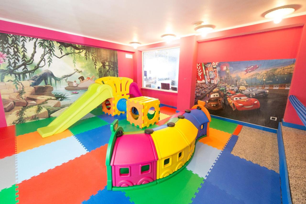 Hotel Elite Cattolica Bagian luar foto