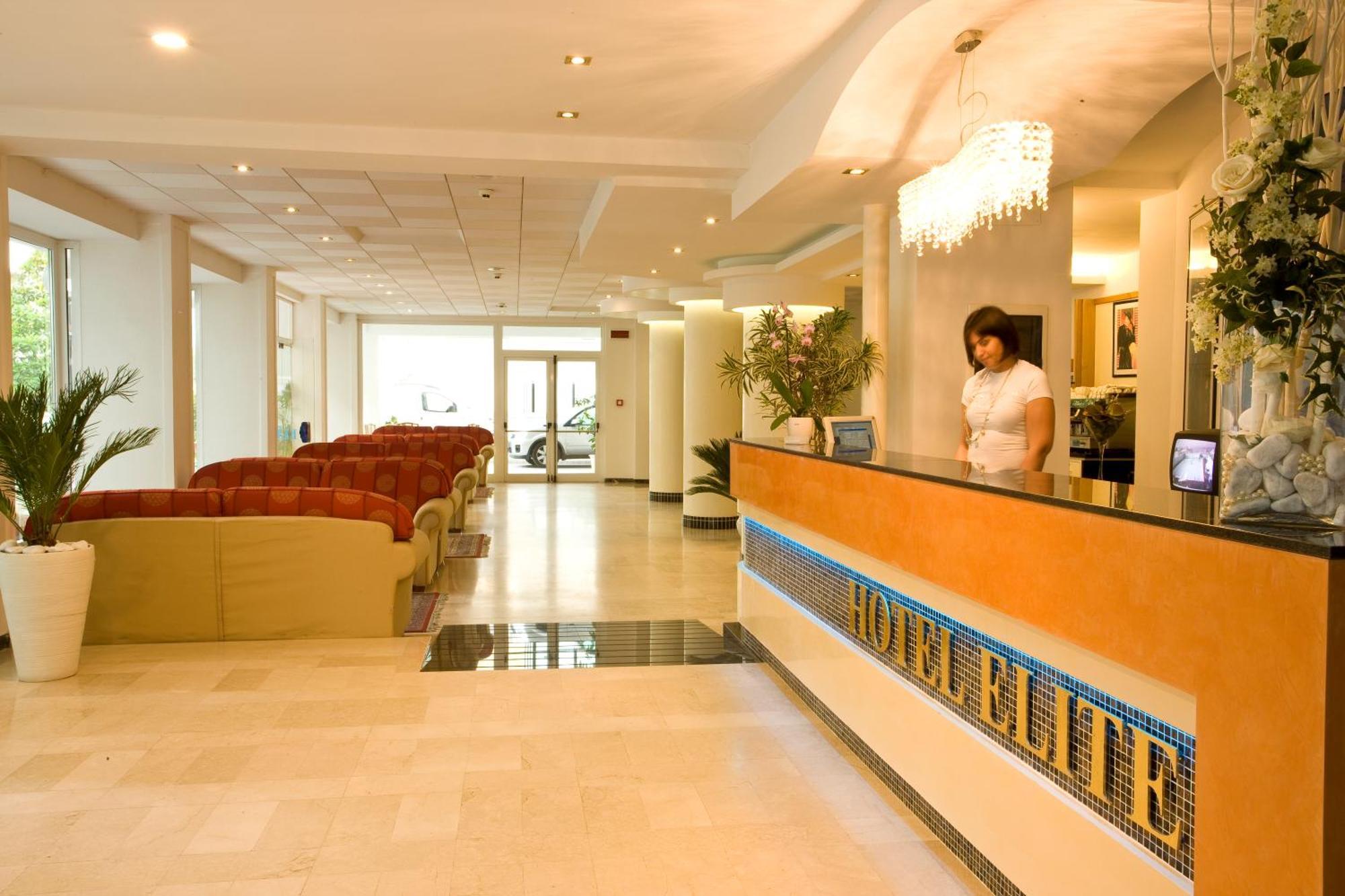 Hotel Elite Cattolica Bagian luar foto